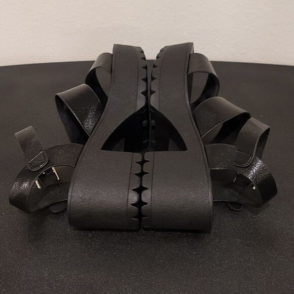 BRAND NEW SODA OPEN-TOE DOUBLE BAND ANKLE BUCKLE BLOCK HEEL PLATFORM SANDAL - Picture 10 of 15